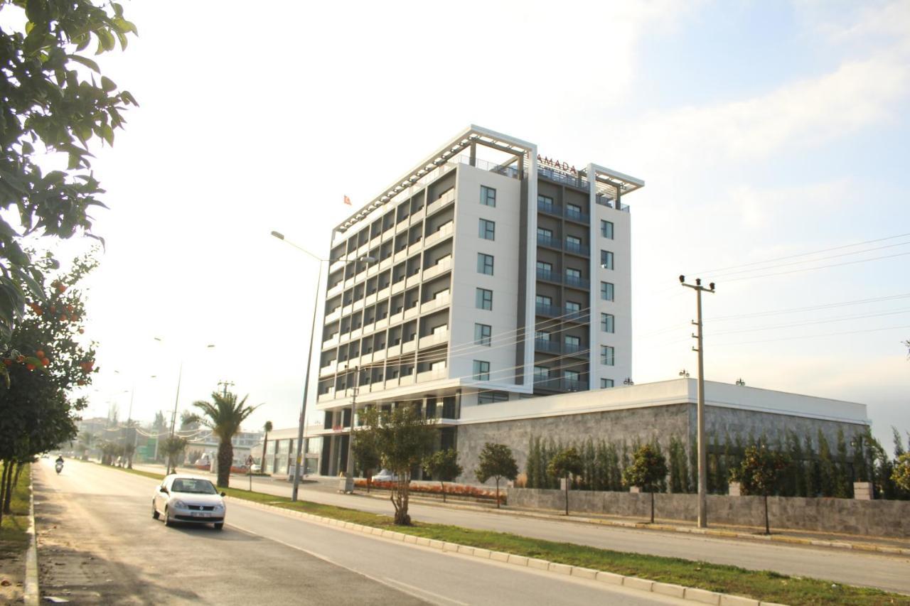 Ramada By Wyndham Tire Hotel Exterior photo